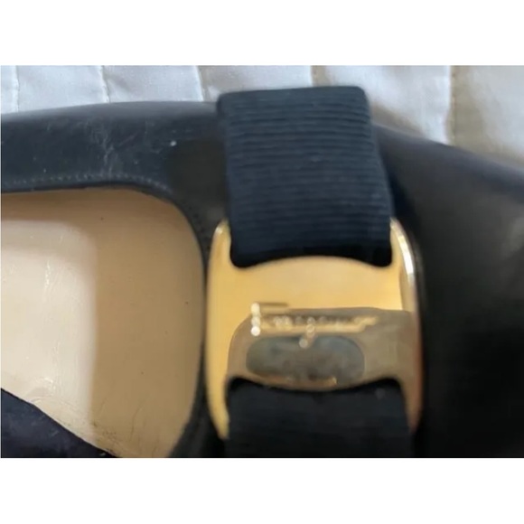 salvatore ferragamo kitten small heel with bow 7narrow Italy so darn cute carla - Picture 8 of 11